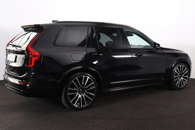 Volvo XC90 T8 Recharge AWD Ultra Black Ed. Exec. - Luchtvering - Panorama/schuifdak - IntelliSafe Assist & Surround - 360º Camera - Bowers & Wilkins audio - Adaptieve LED koplampen - Verwarmde voorstoelen, stuur & achterbank - Parkeersensoren voor & achter - Elektr.