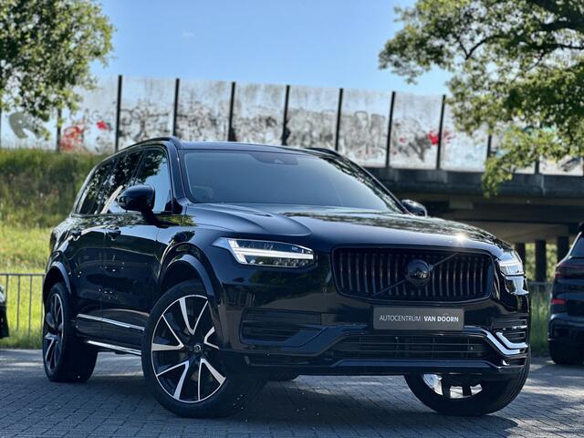 Volvo XC90 2.0 T8 Recharge | AWD | Black Edition | 7-zits | Leer | Trekhaak | 21" wielen | Adapt Cruise | Winterpakket | Marge