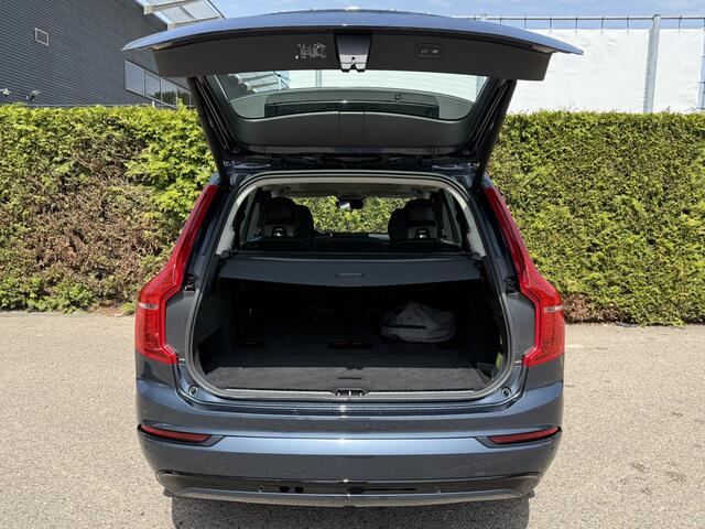 Volvo XC90 T8 Plug-in hybrid AWD Ultra Dark