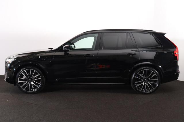 Volvo XC90 T8 Recharge AWD Ultra Black Ed. Exec. - Luchtvering - Panorama/schuifdak - IntelliSafe Assist & Surround - 360º Camera - Bowers & Wilkins audio - Adaptieve LED koplampen - Verwarmde voorstoelen, stuur & achterbank - Parkeersensoren voor & achter - Elektr.