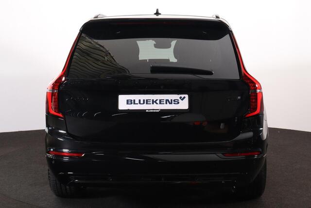 Volvo XC90 T8 Recharge AWD Ultra Black Ed. Exec. - Luchtvering - Panorama/schuifdak - IntelliSafe Assist & Surround - 360º Camera - Bowers & Wilkins audio - Adaptieve LED koplampen - Verwarmde voorstoelen, stuur & achterbank - Parkeersensoren voor & achter - Elektr.