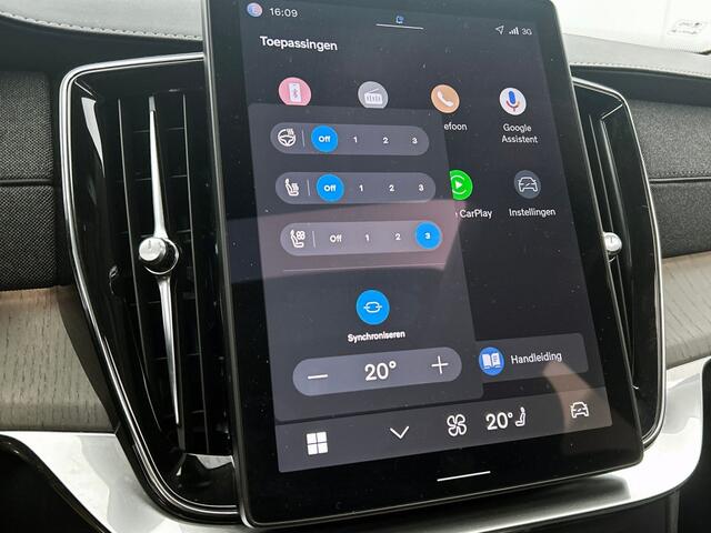 Volvo XC90 Ultra Dark Recharge Plug-In Hybrid AWD