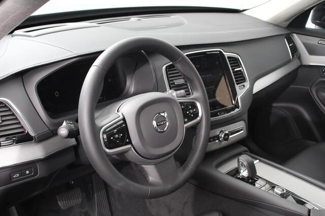 Volvo XC90 2.0 T8 455pk Recharge AWD Ultimate Dark Leder Panorama-schuifdak Navigatie Harman Kardon Electrisch bedienbare achterklep Camera Cruise control Apple Carplay/ Android Auto