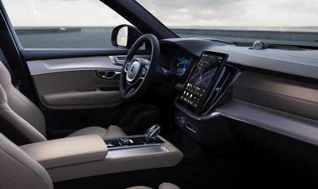 Volvo XC90 2.0 T8 Plug-in hybrid AWD Ultra Dark Exec. Ed. | Executive | Luchtvering | Gelaagd Glas | Bowers & Wilkins | Massage & Ventilatie Stoelen | Panoramadak |