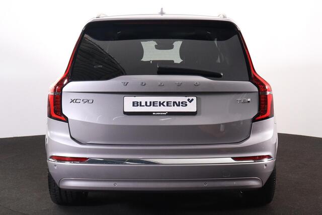 Volvo XC90 T8 Recharge AWD Ultra Bright - Luchtvering - Panorama/schuifdak - IntelliSafe Assist & Surround - 360º Camera - Harman/Kardon audio - Adaptieve LED koplampen - Verwarmde voorstoelen, stuur & achterbank - Parkeersensoren voor & achter - Elektr. bedienb. vo