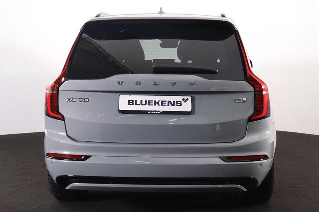 Volvo XC90 T8 Recharge AWD Ultra Black Ed. Exec. - Luchtvering - Panorama/schuifdak - IntelliSafe Assist & Surround - 360º Camera - Bowers & Wilkins audio - Verwarmde voorstoelen, stuur & achterbank - Parkeersensoren voor & achter - Elektr. bedienb. voorstoelen met