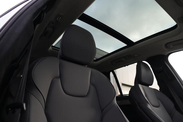 Volvo XC90 2.0 T8 Plug-in hybrid AWD Plus Dark 455pk Panoramadak/Luchtvering/Trekhaak