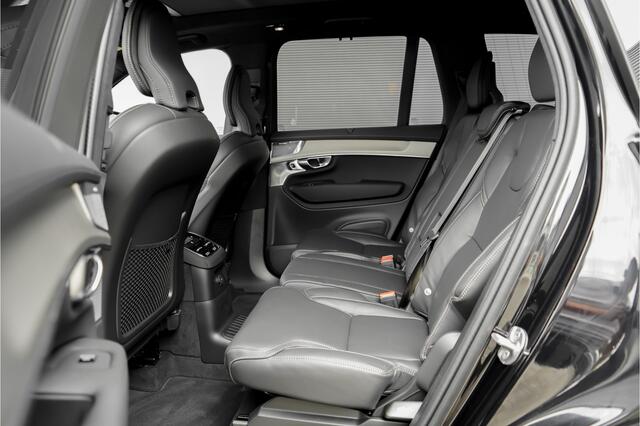 Volvo XC90 2.0 T8 Plug-in hybrid AWD Ultra Black Edition 7p B&W Pano Massage Stoelventilatie Trekhaak