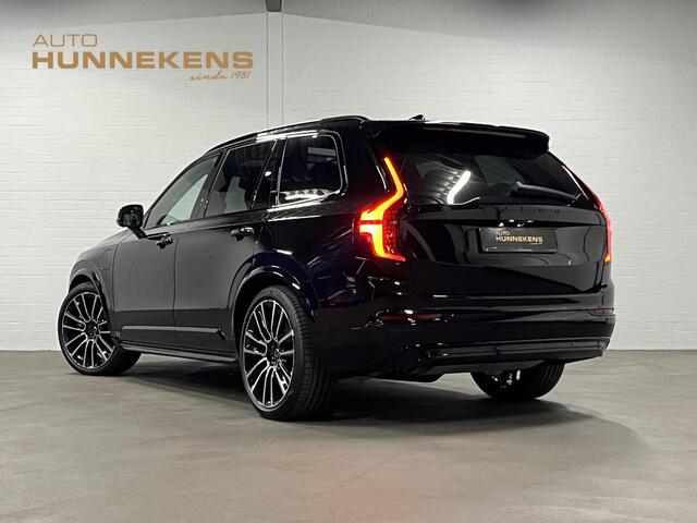 Volvo XC90 2.0 T8 Plug-in hybrid AWD Ultra Dark Luchtvering | Bowers & Wilkins | Adapt. cruise | Open dak | Massage | 360 camera | Head-up | Stoelventilatie/-verwarming | 22" wielen