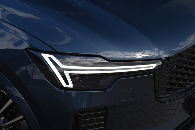 Volvo XC90 T8 406PK Plug-in hybrid AWD Ultra Black Edition Executive