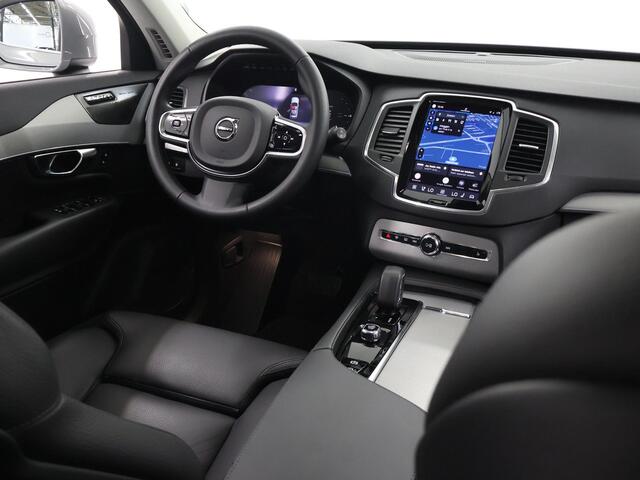 Volvo XC90 2.0 T8 Recharge AWD Core Bright | Achteruitrijcamera | Apple CarPlay/Android Auto | Comfortstoelen | Adaptieve Cruise Control | Draadloze telefoonlader | Ele. achterklep | Navigatie | Sfeerverlichting | Stuur en stoelverwarming | 7-Zitplaatsen | Harman/Ka