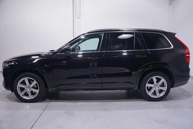 Volvo XC90 2.0 B5 AWD Inscription Intro Edition navigatie ACC camera nw.prijs 95168.- Apple-carplay ECC wegklapbare trekhaak PDC v+a LED-verlichting Drivers-assist electrische achterklep stoelverwarming 19"-lmv private-glas