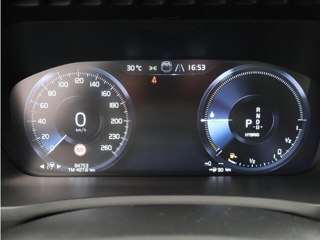 Volvo XC90 2.0 T8 Recharge AWD Inscription / Luchtvering / Stoel massage+ventilatie / Trekhaak / Haed up displ. / Panorama dak / 20'