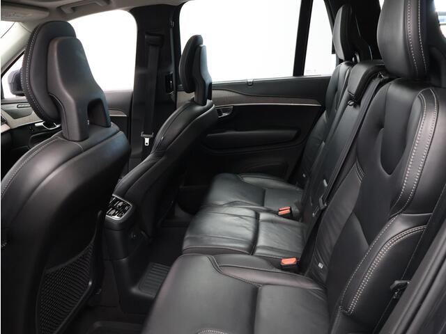Volvo XC90 2.0 T8 Recharge AWD Inscription / Luchtvering / Stoel massage+ventilatie / Trekhaak / Haed up displ. / Panorama dak / 20'