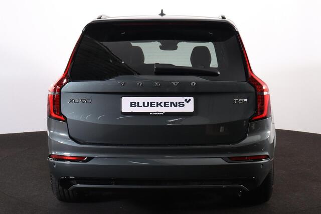 Volvo XC90 T8 Recharge AWD Ultra Dark Exec. Ed. - Luchtvering - Panorama/schuifdak - IntelliSafe Assist & Surround - 360º Camera - Bowers & Wilkins audio - Adaptieve LED koplampen - Verwarmde voorstoelen, stuur & achterbank - Parkeersensoren voor & achter - Elektr. bedienb. voorstoelen met geheugen - Geventileerde voorstoelen - Head up display - Draadloze tel. lader - Extra getint glas - 22' LMV