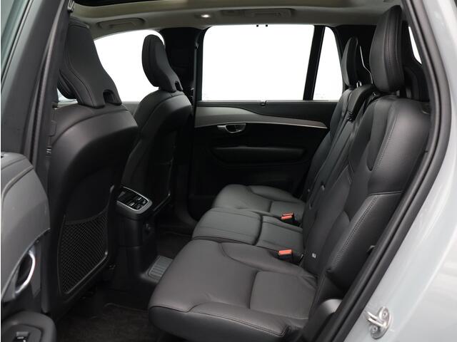 Volvo XC90 T8 455PK Recharge AWD Ultimate Dark / Luchtvering / Head Up / Trekhaak / Gelamineerd Glas / 20" / Panoramisch Dak /