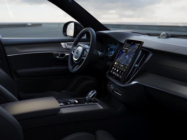 Volvo XC90 T8 Plug-in hybrid AWD Ultra Dark Exec. Ed. | Panoramadak | 360° camera | Bowers & Wilkins | Luchtvering | Head-up display | Stoelventilatie | Trekhaak