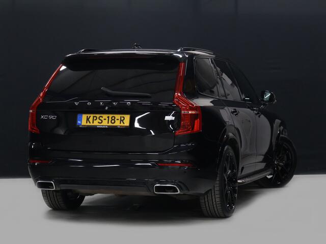 Volvo XC90 2.0 T8 Recharge AWD R-Design [SCHUIFKANTELDAK, TREKHAAK, APPLE CARPLAY, ANDROID, BOWERS & WILKINS, STOELVERWARMING, MEMORY, CRUISECONTROL, 360 CAMERA, PDC V+A, MASSAGE STOELEN, STUURVERWARMING, 7 PERSOONS, NIEUWSTAAT]