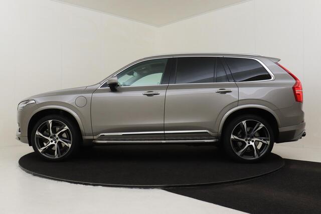 Volvo XC90 T8 RECHARGE AWD INSCRIPTION EXCLUSIVE *HEICO!* -PANO.DAK|HARMAN/KARDON|GEVENT.LEDER|360°CAM|HEAD-UP DISP.|ADAP.LED|BLIS|PRIVACY.GLAS|RUNNINGBOARDS|22"|SoH:86%