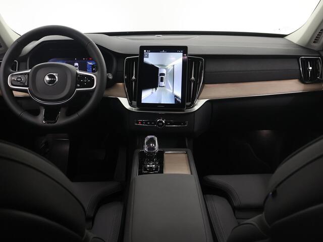 Volvo XC90 2.0 T8 Recharge AWD Plus Bright | SOH 99% | 7-Zitplaatsen | Luchtvering | Ele.verstelbare stoelen + geheugen | Comfortstoelen | 360 Camera | Stuur en stoelverwarming | DAB | Apple CarPlay/Android Auto | Adaptieve Cruise Control | Ele. kofferdeksel | Harman/Kardon |