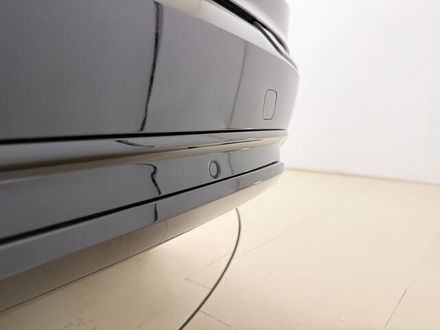 Volvo XC90 T8 455pk AWD Ultra Dark / Bowers en Wilkins audio / Massage / Stoelventilatie / HUD /
