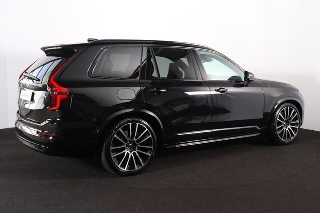 Volvo XC90 T8 Recharge AWD Ultra Dark Exec. Ed. - Luchtvering - Panorama/schuifdak - IntelliSafe Assist & Surround - 360º Camera - Bowers & Wilkins audio - Adaptieve LED koplampen - Verwarmde voorstoelen, stuur & achterbank - Parkeersensoren voor & achter - Elektr. bedienb. voorstoelen met geheugen - Geventileerde voorstoelen - Head up display - Draadloze tel. lader - Extra getint glas - 22' LMV
