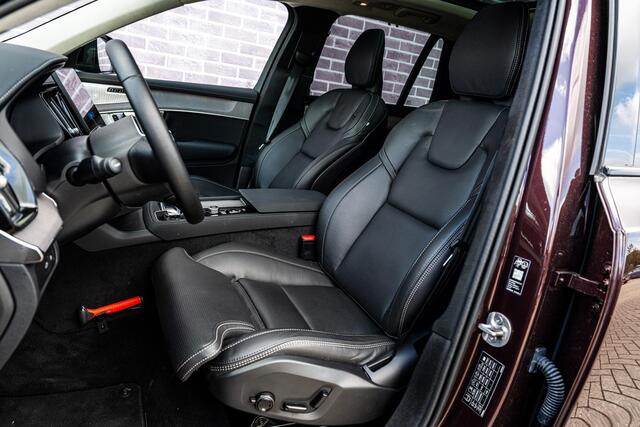 Volvo XC90 2.0 T8 Plug-in hybrid AWD Ultra Dark | SOH:100% | Trekhaak | Luchtvering | Bowers & Wilkins | Panoramadak | Head-up Display | 360° Camera | Nappaleder | Stoelventilatie | Stoelmassage | Stoelverwarming V+A | Keyless Entry/Start | Adaptive Cruise | BLIS | Google Navigatie | Apple Carplay | Android Auto |