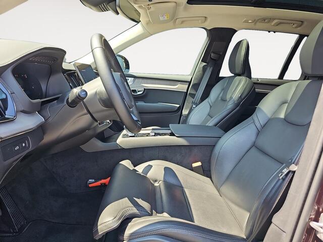 Volvo XC90 2.0 T8 Plug-in hybrid AWD Ultra Dark | Luchtvering | Trekhaak | Bowers & Wilkins Audio | Panoramadak |