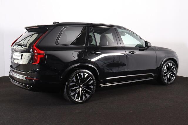 Volvo XC90 T8 Recharge AWD Ultra Dark - Luchtvering - Panorama/schuifdak - IntelliSafe Assist & Surround - 360º Camera - Harman/Kardon audio - Verwarmde voorstoelen, stuur & achterbank - Parkeersensoren voor & achter - Elektr. bedienb. voorstoelen met geheugen - Head up display - Draadloze tel. lader - Extra getint glas - 21' LMV