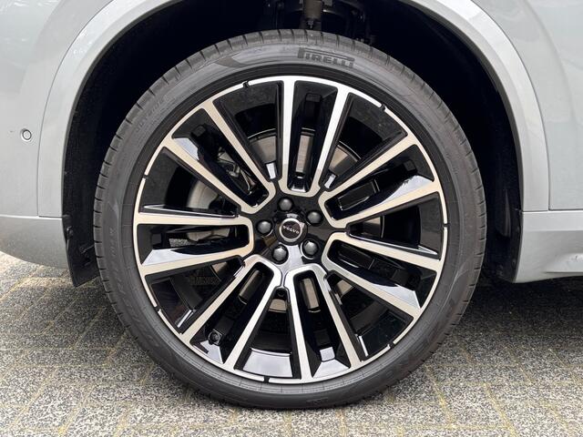 Volvo XC90 T8 AWD Ultra Dark Luchtvering 22" B&W Massage Trekhaak