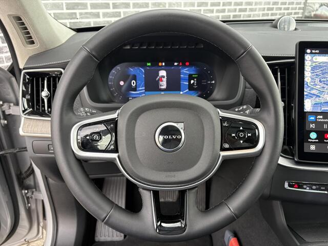 Volvo XC90 2.0 T8 Plug-in Hybrid AWD Ultra Dark | SOH:100% | Trekhaak | Luchtvering | Bowers Wilkins Audio | Panoramadak | Head-up Display | 360 Graden Camera | Nappaleder | Stoelventilatie | Stoelmassage | Stoelverwarming voor en achter | Keyless Entry | Elektrische Achterklep | Cruise Control Adaptief | BLIS | Google Navigatie | Apple Carplay | Android Auto