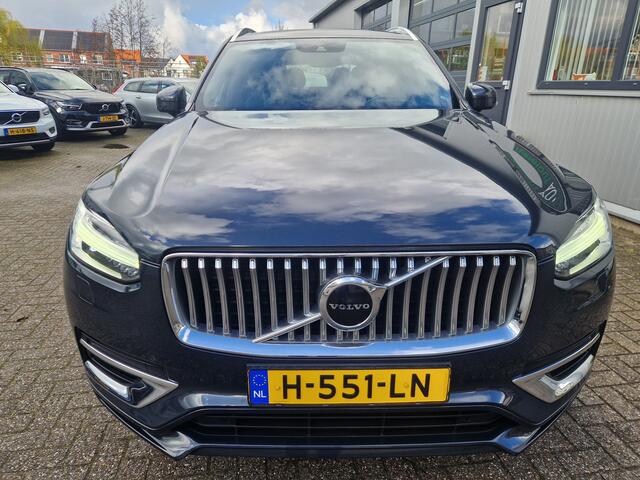 Volvo XC90 T8 Recharge AWD Massage | Harman Kardon | Inscription Plus Line (luxe lederen interieur, stoel ventilatie voor, voorstoel(en) met massagefunctie) en Scandinavian Line (achterstoelen verwarmd, stuur verwarmd) lichtmetalen velgen 22"