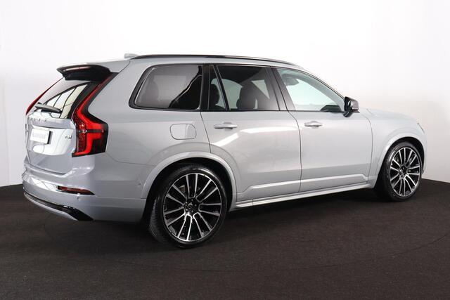 Volvo XC90 T8 Recharge AWD Ultra Dark Exec. Ed. - Luchtvering - Panorama/schuifdak - IntelliSafe Assist & Surround - 360º Camera - Bowers & Wilkins audio - Adaptieve LED koplampen - Verwarmde voorstoelen, stuur & achterbank - Parkeersensoren voor & achter - Elektr. bedienb. voorstoelen met geheugen - Head up display - Draadloze tel. lader - Extra getint glas - 22' LMV