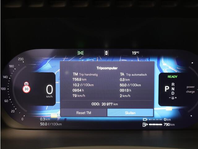 Volvo XC90 T8 AWD Plug-in hybrid Ultra Dark / Trekhaak / B&W audio / Head up displ. / Massage-ventilatilatie stoelen