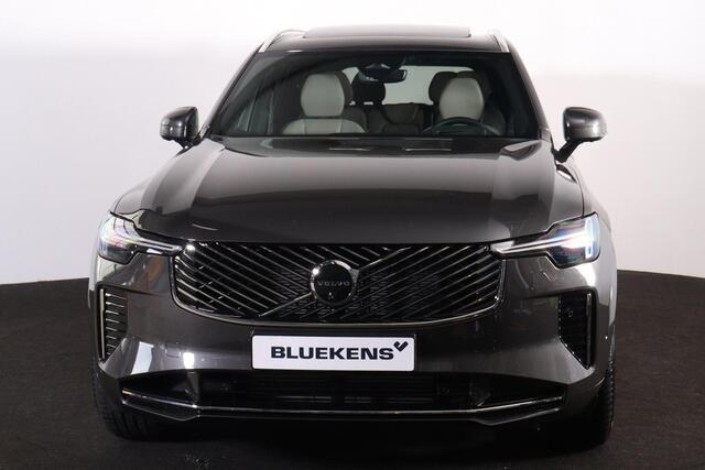 Volvo XC90 T8 Plug-in hybrid AWD Ultra Bright Exec. Ed. - Luchtvering - Panorama/schuifdak - IntelliSafe Assist & Surround - 360º Camera - Bowers & Wilkins audio - Adaptieve LED koplampen - Verwarmde voorstoelen, stuur & achterbank - Parkeersensoren voor & achter - Elektr. bedienb. voorstoelen met geheugen - Head up display - Draadloze tel. lader - Extra getint glas - 22' LMV