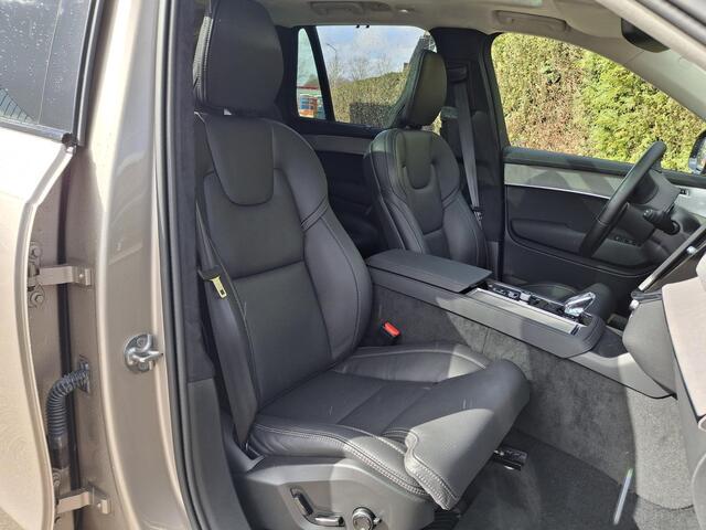 Volvo XC90 T8 Plug-in hybrid AWD Ultra Dark | Luchtvering | Bowers & Wilkins | Nappaleder met ventilatie & massage | Full Option |