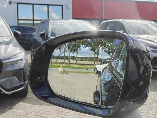Volvo XC90 T8 Plug-in hybrid AWD Ultra Black Ed. Exec. | VOORRAAD VOORDEEL | DIRECT LEVERBAAR |