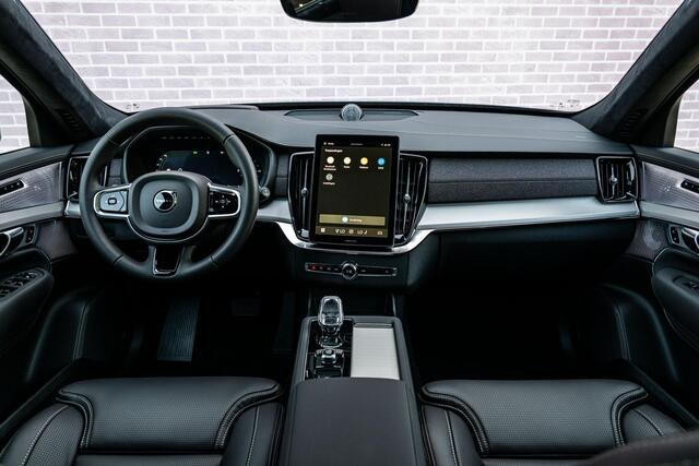 Volvo XC90 2.0 T8 Plug-in hybrid AWD Ultra Dark Exec. Ed. | Trekhaak | Luchtvering | Gelaagd Glas | Bowers & Wilkins | Massage & Ventilatie Stoelen | Schuif-/ kanteldak |