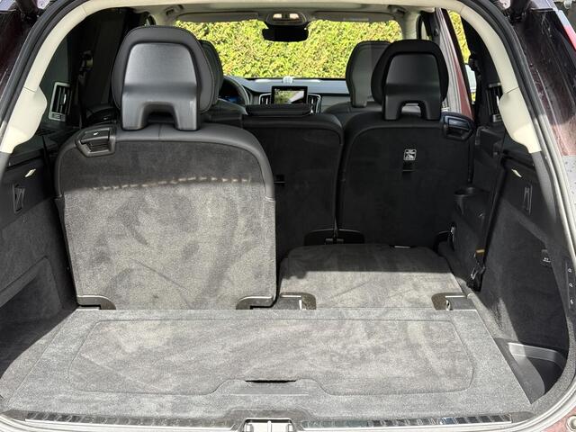 Volvo XC90 T8 Plug-in hybrid AWD Ultra Dark