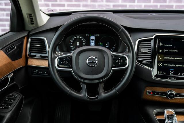 Volvo XC90 2.0 T8 Twin Engine AWD Inscription Intro Edition | Trekhaak | Luchtvering | Panoramadak | Head-up Display | Adaptieve Cruise Control | 360 Camera | Harman Kardon |