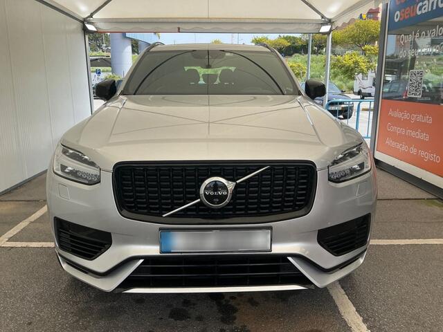 Volvo XC90 R Design Edition Recharge Plug-In Hybrid AWD – foto 2