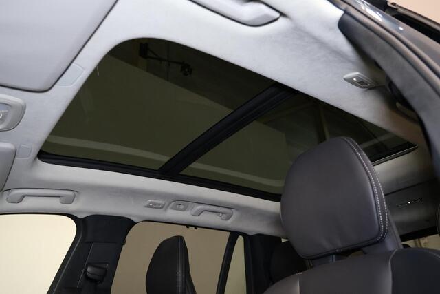 Volvo XC90 T8 Recharge AWD Ultra Dark - Luchtvering - Panorama/schuifdak - IntelliSafe Assist & Surround - 360º Camera - Bowers & Wilkins audio - Adaptieve LED koplampen - Verwarmde voorstoelen, stuur & achterbank - Parkeersensoren voor & achter - Elektr. bedienb. voorstoelen met geheugen - Geventileerde voorstoelen - Draadloze tel. lader - Extra getint glas - Inklapbare trekhaak - 22' LMV – foto 5