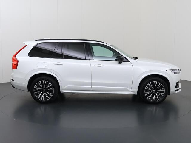 Volvo XC90 2.0 T8 Plug-in hybrid AWD Plus Dark | SOH 98% | 7-Zitplaatsen | Harman/Kardon Audio | Ele.verstelbare stoelen + geheugen | 360 Camera | Stoelverwarming voor + achter | Stuurverwarming | Adaptieve Cruise Control |
