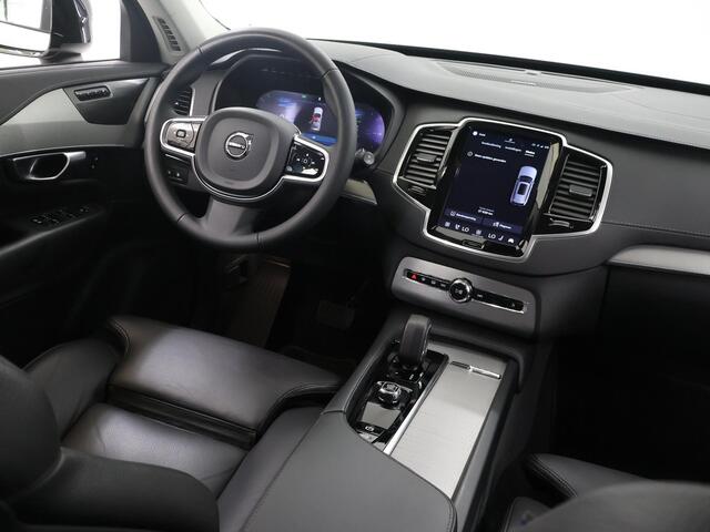 Volvo XC90 2.0 T8 Plug-in hybrid AWD Plus Dark | SOH 98% | 7-Zitplaatsen | Harman/Kardon Audio | Ele.verstelbare stoelen + geheugen | 360 Camera | Stoelverwarming voor + achter | Stuurverwarming | Adaptieve Cruise Control |