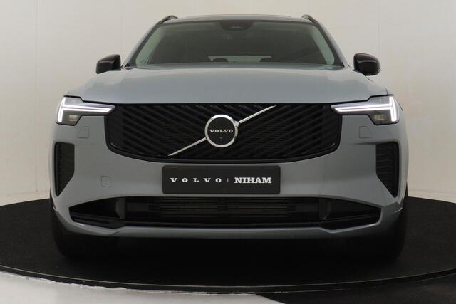 Volvo XC90 II T8 PLUG-IN HYBRID AWD ULTRA DARK *FULL OPTIONS!* -PANO.DAK|BOWERS&WILKINS|LUCHTVERING|360°CAM|HEAD-UP DISP.|GEVENT.LEDER+MASSAGE|PRIVACY.GLAS|TREKHAAK|21"ALL-SEASON|SoH:100%