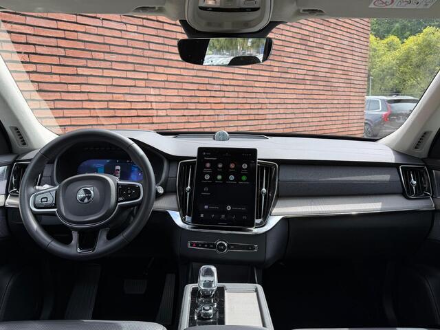 Volvo XC90 T8 Plug-in hybrid AWD Ultra Bright | Bowers & Wilkins | Panoramadak | Luchtvering | Trekhaak, inklapbaar | Massagestoelen | Head-Up Display | Extra getint glas | 360 graden camera | Geventileerde voorstoelen | 20 inch. lichtmetalen velgen | Stoel-/ stuurwielverwarming | Verwarmde achterbank | Pilot assist – foto 4