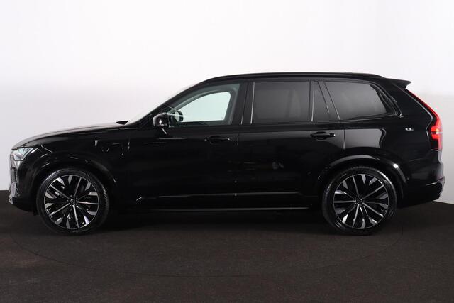 Volvo XC90 T8 Recharge AWD Ultra Dark - Luchtvering - Panorama/schuifdak - IntelliSafe Assist & Surround - 360º Camera - Bowers & Wilkins audio - Adaptieve LED koplampen - Verwarmde voorstoelen, stuur & achterbank - Parkeersensoren voor & achter - Elektr. bedienb. voorstoelen met geheugen - Geventileerde voorstoelen - Head up display - Draadloze tel. lader - Extra getint glas - Inklapbare trekhaak - 21' LMV – foto 3