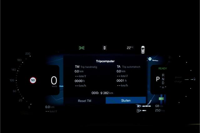 Volvo XC90 2.0 T8 AWD 335kW/456pk Aut8 Recharge Ultra Bright 7P LUCHTVERING + HARMAN/KARDON + MASSAGE + ALCANTARA HEMEL + ADAPT.CRUISE + PANORAMADAK + HEAD-UP + STOELVERWARMIN V&A + STUURVERWARMING + LEDEREN DASHBOARD + 360 CAMERA + STOELVENTILATIE + 21" LM-VELGEN!! – foto 10