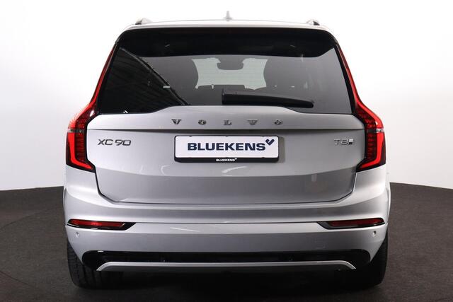 Volvo XC90 T8 Recharge AWD Plus Dark - IntelliSafe Assist & Surround - Panorama/schuifdak - Luchtvering - 360º Camera - Bowers & Wilkins audio - Adaptieve LED koplampen - Verwarmde voorstoelen, stuur & achterbank - Parkeersensoren voor & achter - Elektr. bedienb. voorstoelen met geheugen - Extra getint glas - Draadloze tel. lader - Inklapbare trekhaak - 21' LMV – foto 4