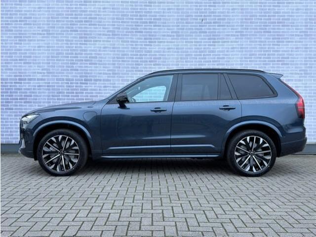 Volvo XC90 T8 Plug-in hybrid AWD Ultra Dark | Luchtvering | Trekhaak | Keyless Entry | Schuif-/Kanteldak | Elek. Verst. Voorstoelen | 360° Camera | Head-up Display | Harman Kardon Audio – foto 2